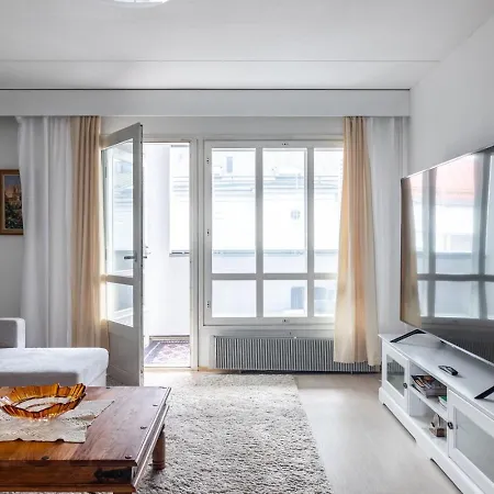 1br Downtown With Sauna & Balcony Appartamento