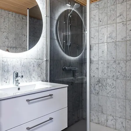 1br Downtown With Sauna & Balcony Appartamento Lahti