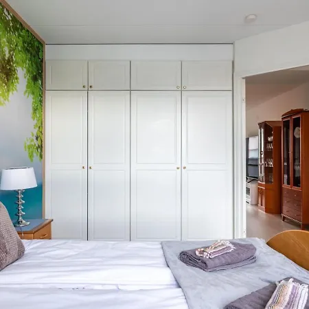 1br Downtown With Sauna & Balcony * Lahti